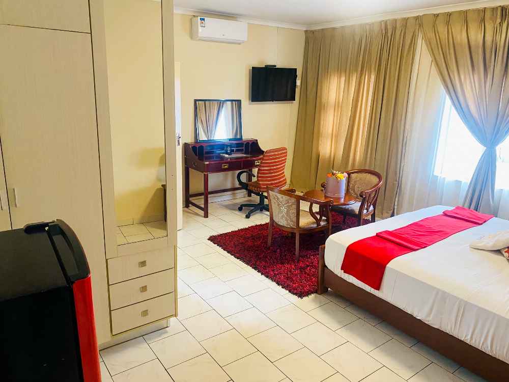 ["6931313029e26_IMG-20251127-WA0736.jpg","6931313029f9e_IMG-20251127-WA0739.jpg","693131302a08c_IMG-20251127-WA0742.jpg","693131302a16d_IMG-20251127-WA0745.jpg","693131302a265_IMG-20251127-WA0750.jpg","693131302a357_WWW.jpeg"] Product image