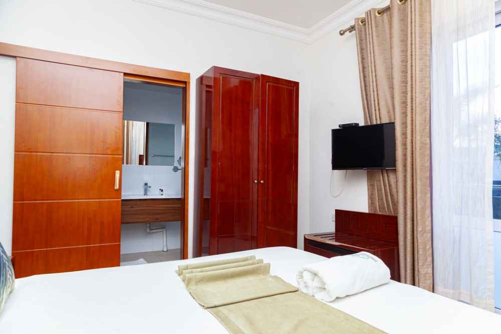 Cycad Palm Boutique Gousthouse product image