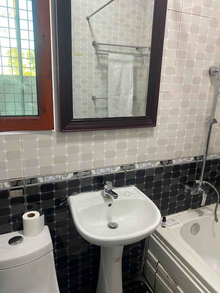 White City Inn Guesthouse product image