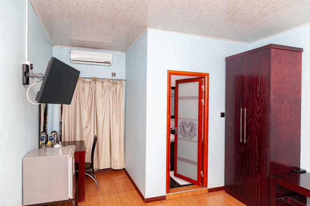 White City Guesthouse product image