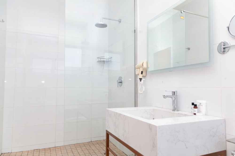 Emerald Hotel, By Riverwalk product image