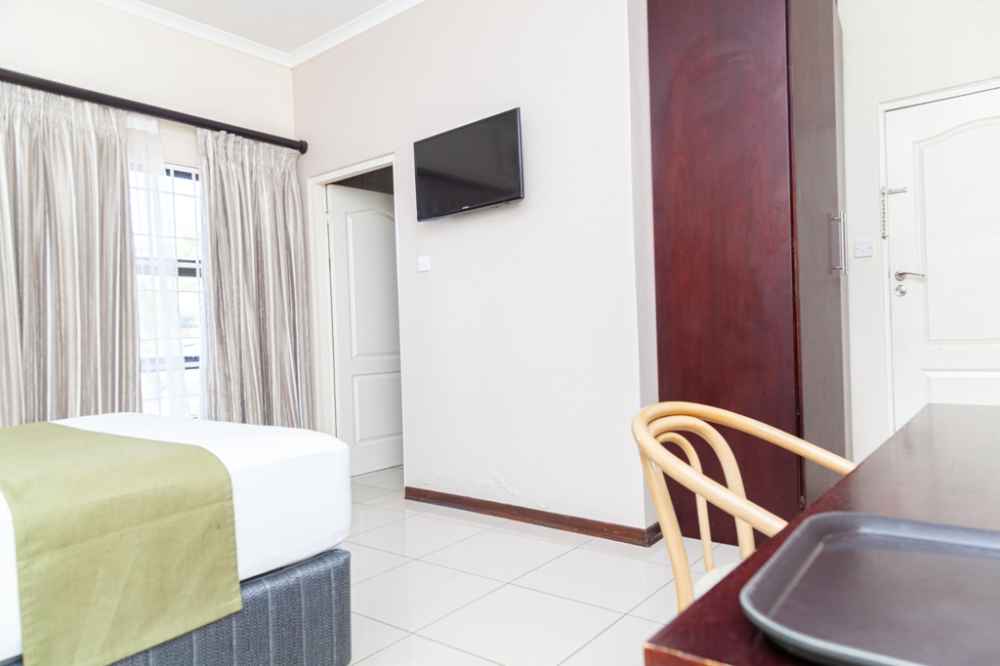 Emerald Hotel product image