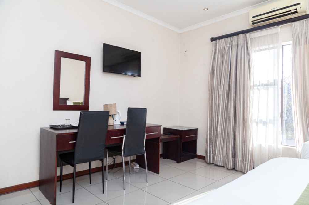 Emerald Hotel product image